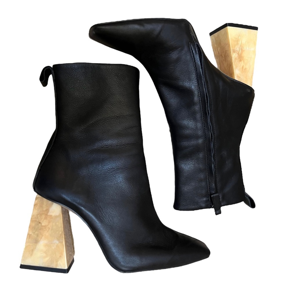 Topshop Hobbs black leather ankle boots with a block heel Size 40/ 9.5